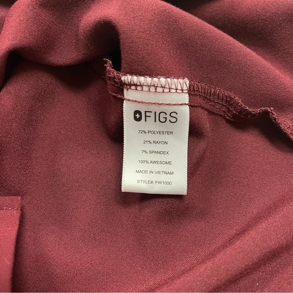 FIGS Catarina One-Pocket  Scrub Top Women’s Size XXS Burgundy‎ Red Short Sleeve - Picture 13 of 13